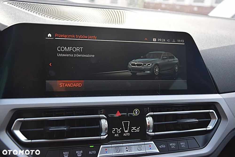 BMW Seria 3 318d Sport Line - 19