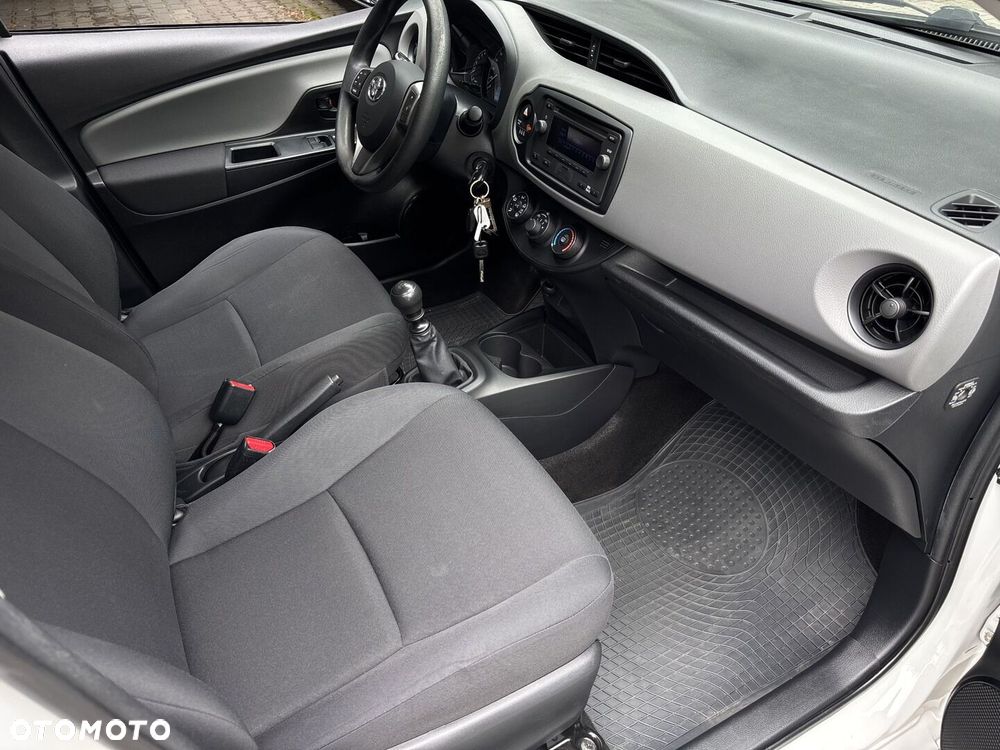 Toyota Yaris - 19