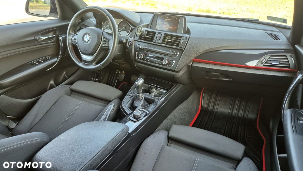 BMW Seria 1 116i Sport Line - 12