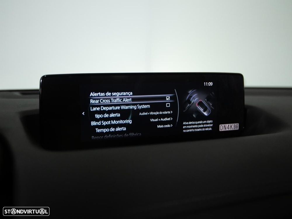 Mazda MX-30 e-SKYACTIV Excellence - 29