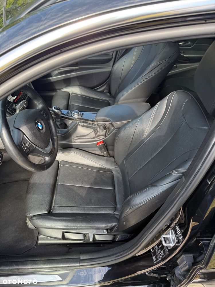 BMW Seria 3 320d - 8