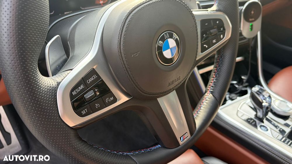 BMW Seria 8 840i - 9