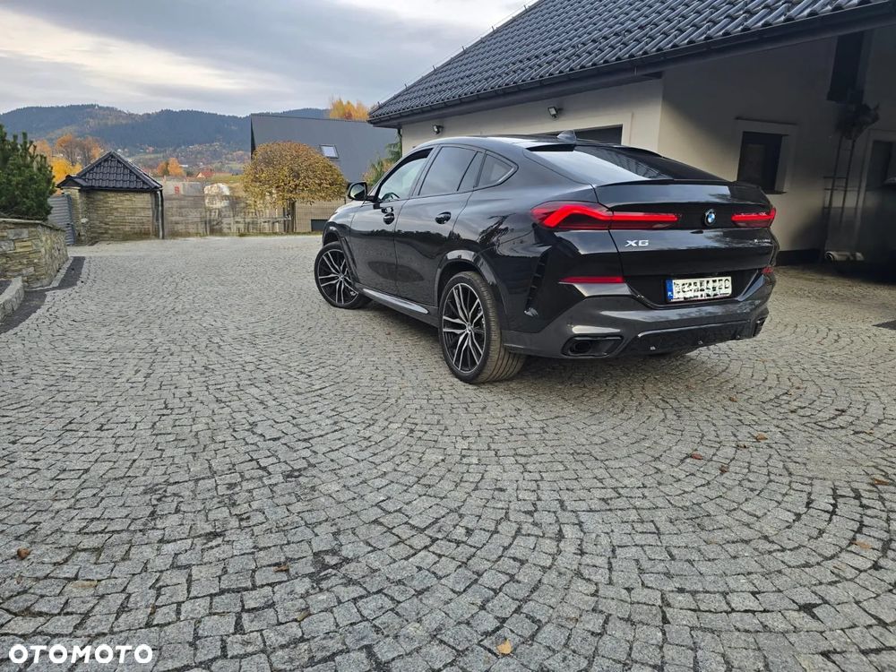 BMW X6 - 12