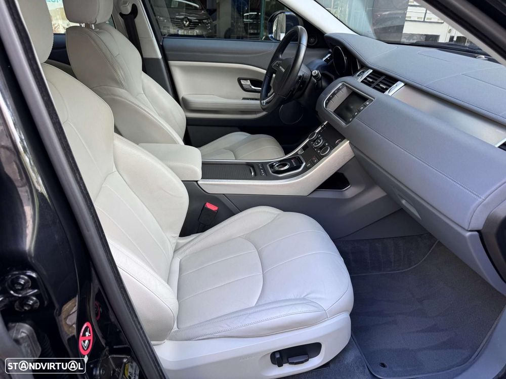 Land Rover Range Rover Evoque - 17
