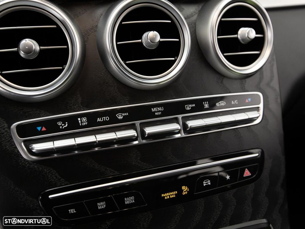 Mercedes-Benz GLC 300 de 4Matic - 25