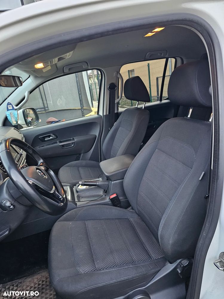 Volkswagen Amarok 3.0 TDI V6 4M Highline Aut. - 9