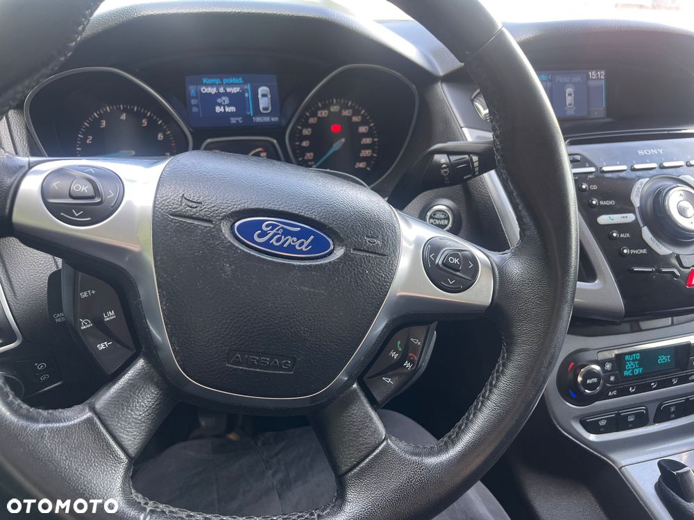 Ford Focus 1.6 Trend - 25