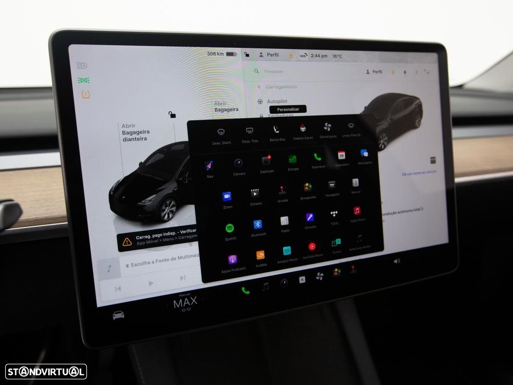 Tesla Model Y RWD - 24