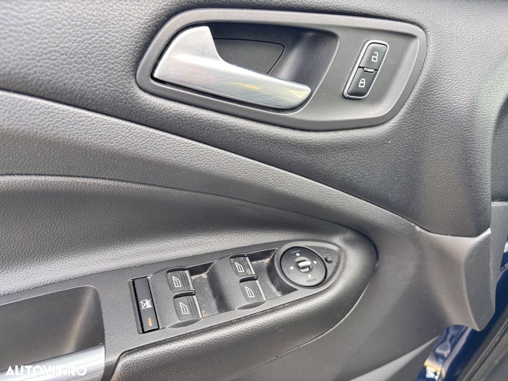 Ford Kuga 2.0 TDCi 4WD Titanium - 13