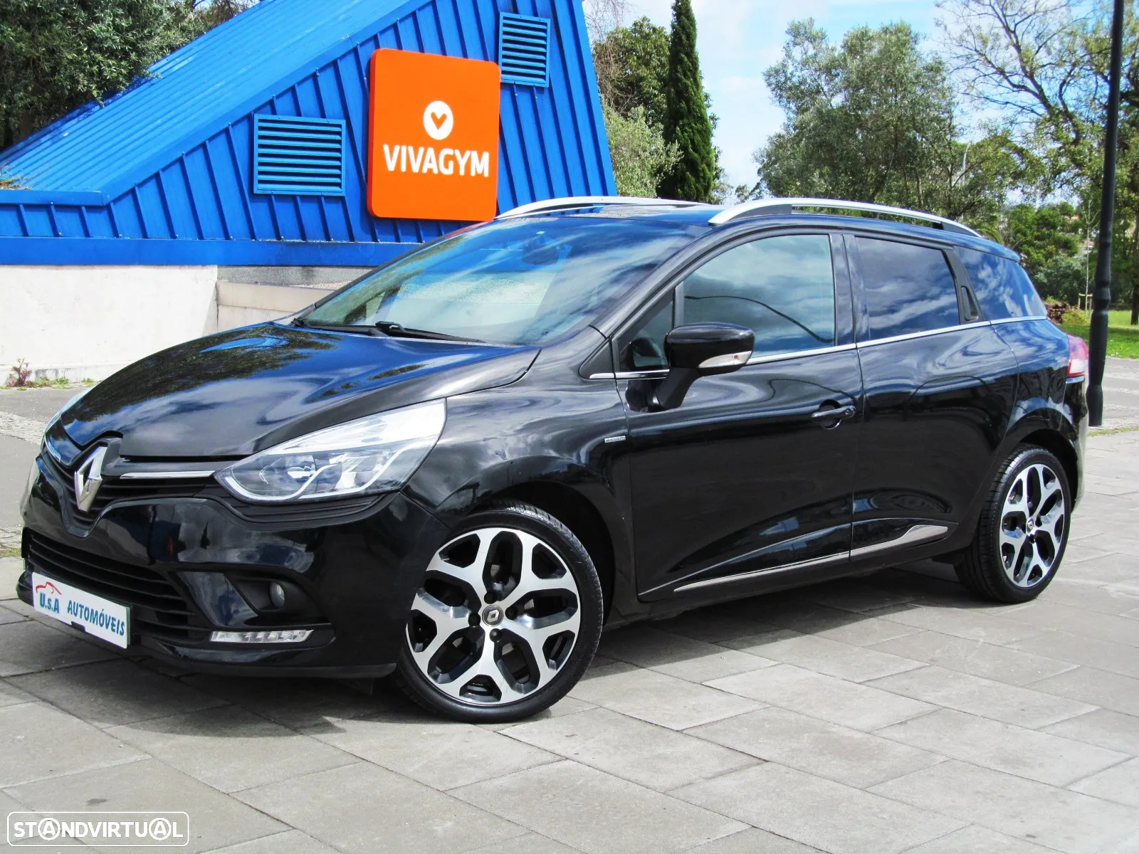 Renault Clio Sport Tourer (Energy) dCi 90 Start & Stop INTENS - 27
