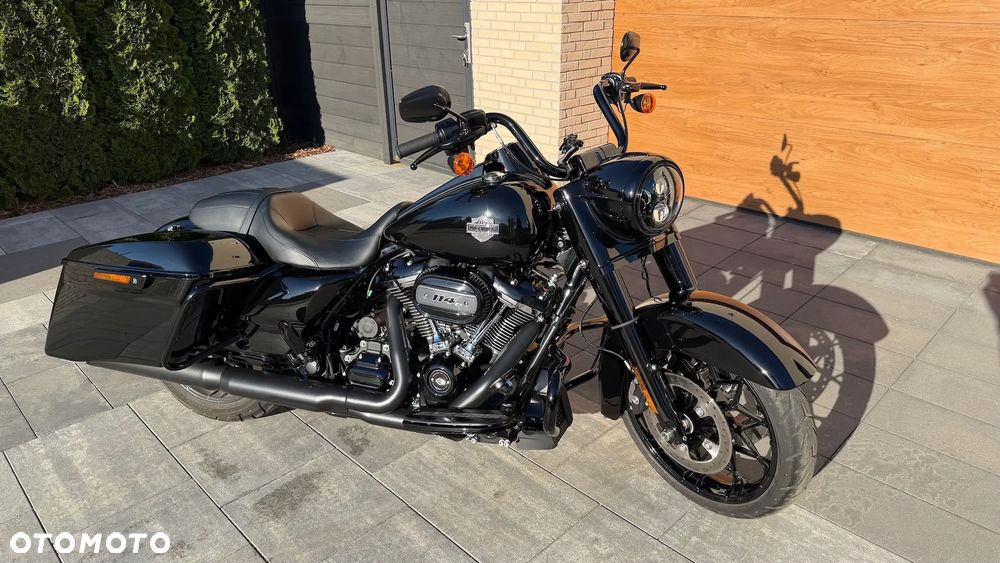 Harley-Davidson Touring Road King - 1