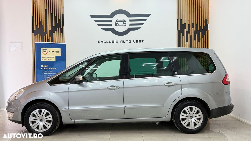 Ford Galaxy 2.0 Ghia - 11