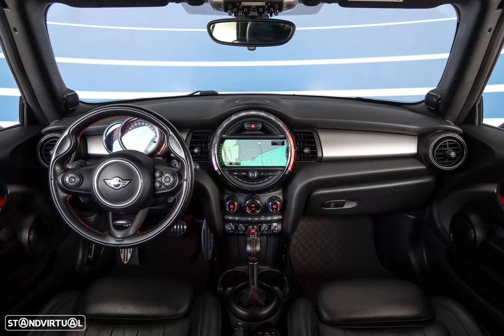 MINI Cabrio John Cooper Works Auto Desportiva - 11