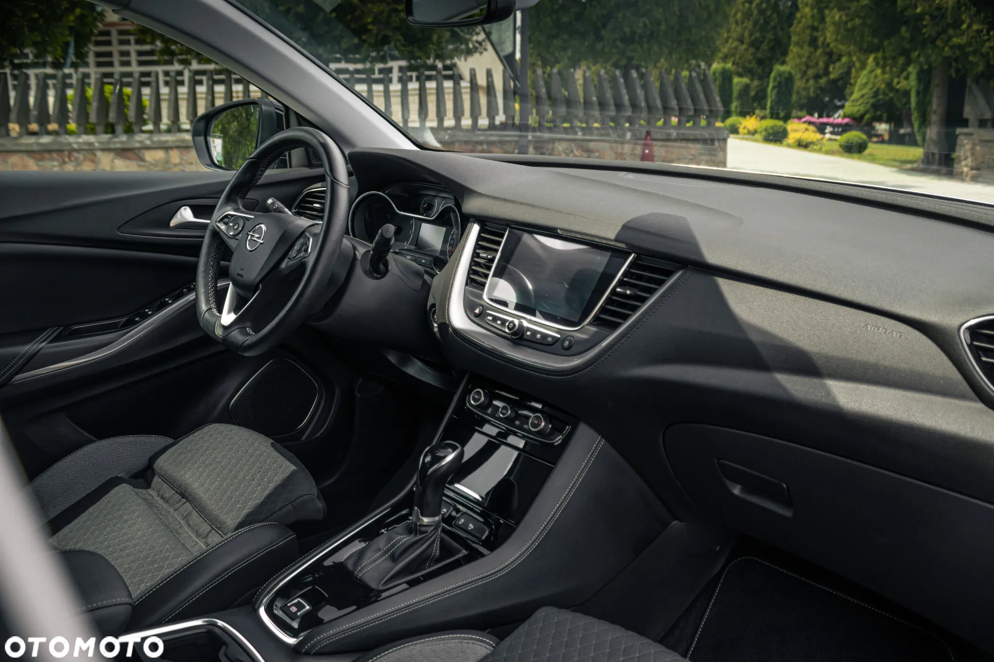 Opel Grandland X - 11