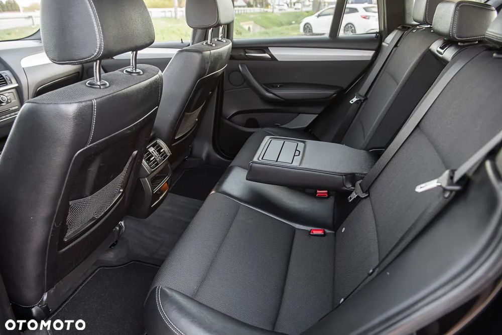 BMW X3 xDrive20d - 28