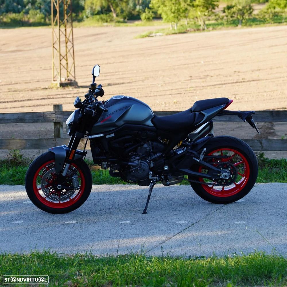 Ducati Monster - 26