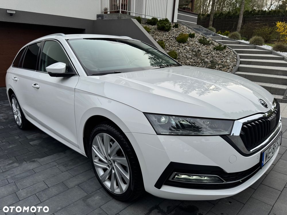 Skoda Octavia 2.0 TSI 4x4 Style DSG - 8