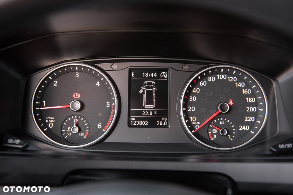 Volkswagen Transporter - 13