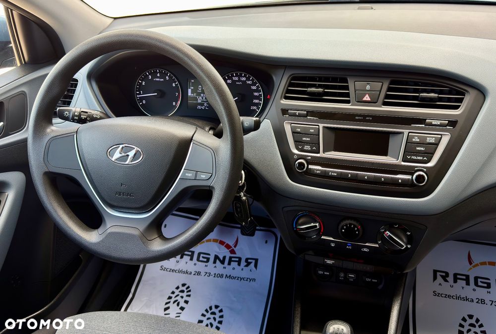 Hyundai i20 blue 1.2 Classic - 7