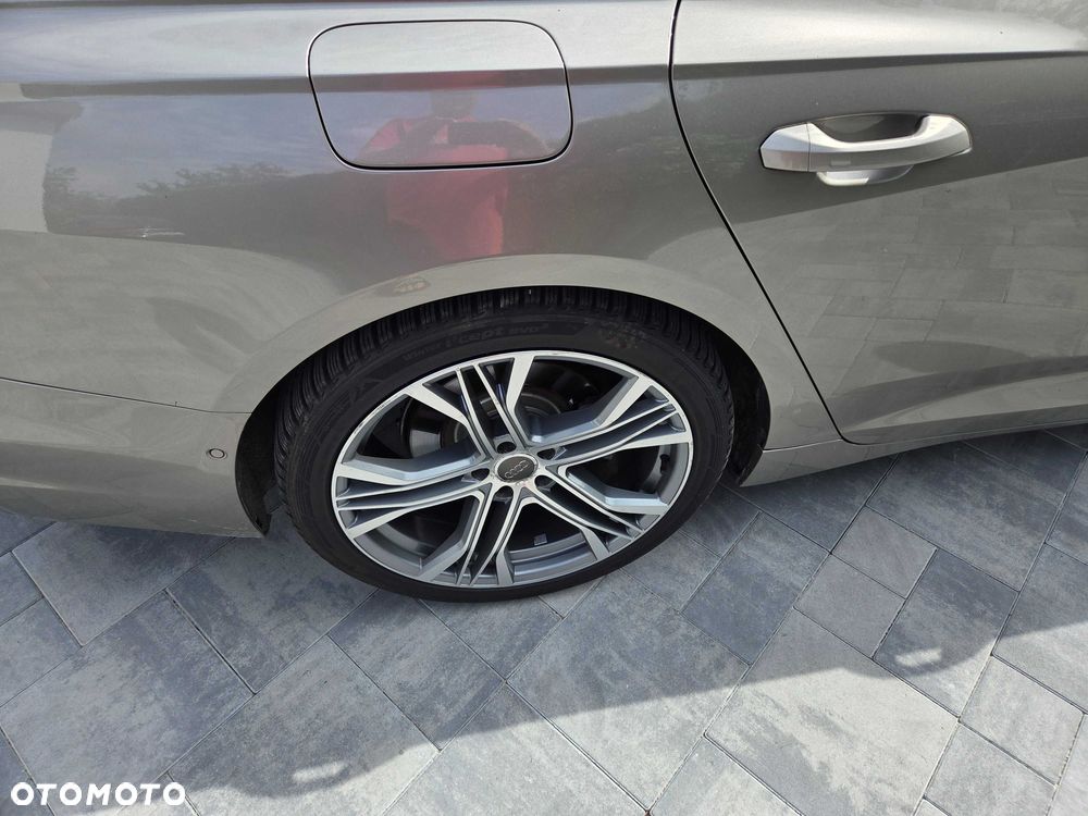 Audi A6 Avant - 14