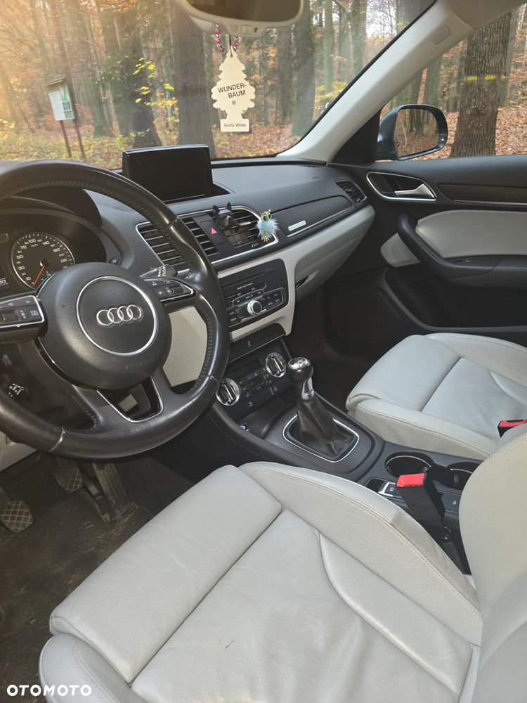 Audi Q3 2.0 TDI Quattro Edycja Specjalna - 11