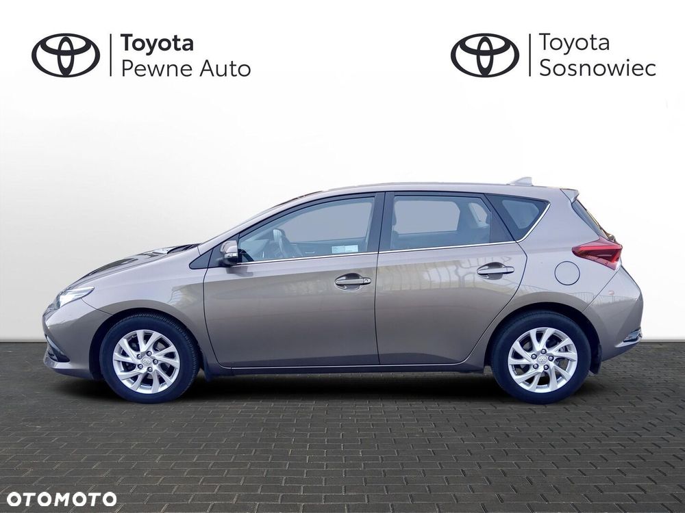 Toyota Auris - 3