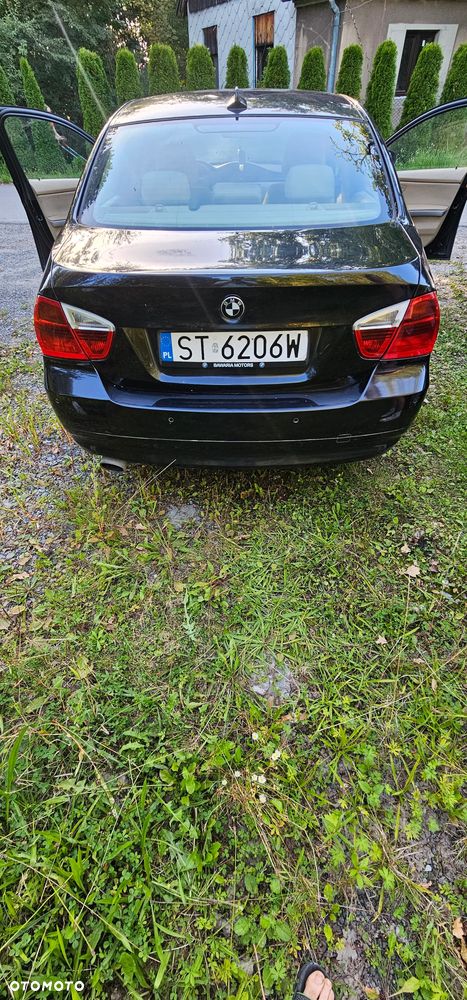 BMW Seria 3 318d - 2