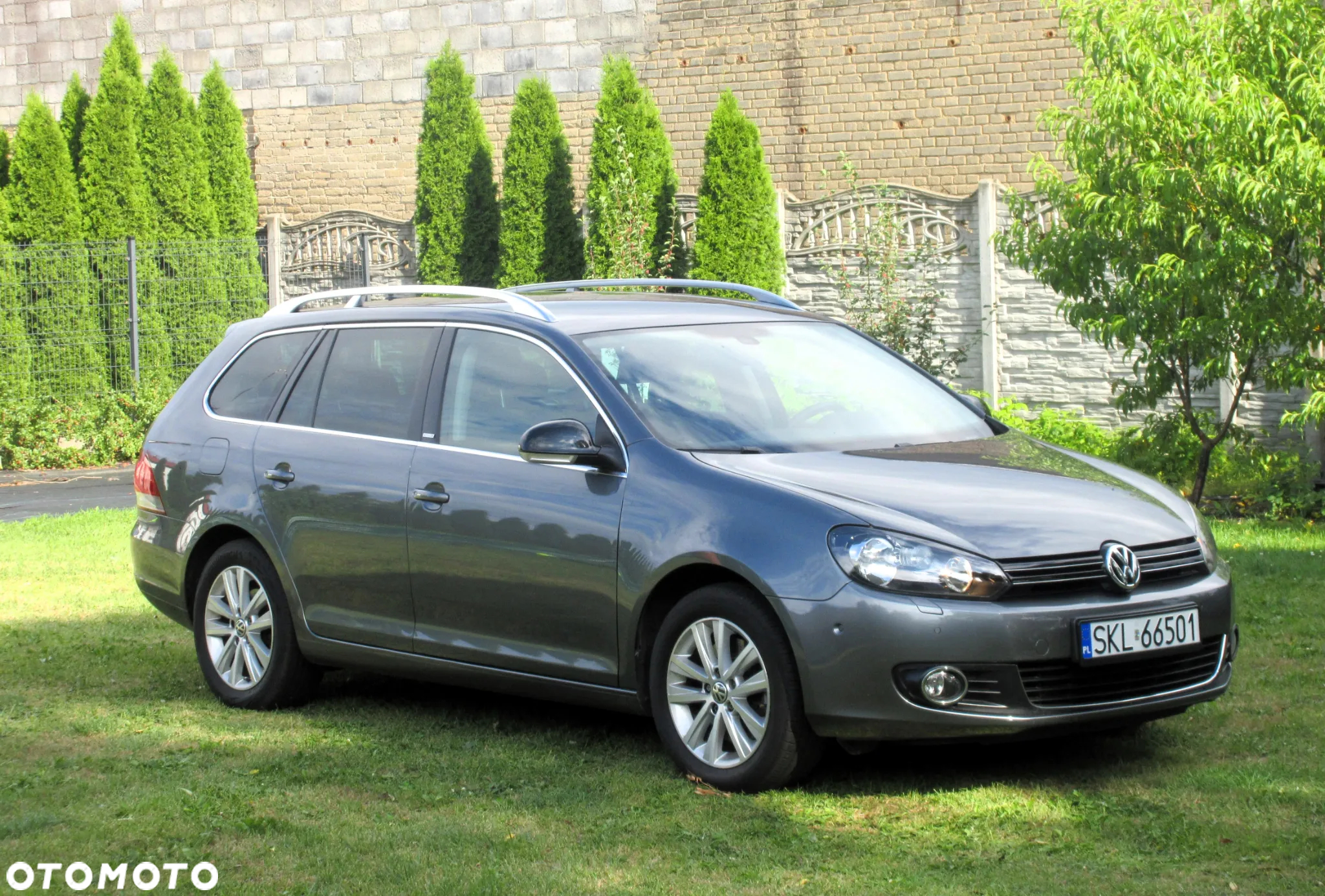 Volkswagen Golf 2.0 TDI DPF BlueMotion Technology DSG Style - 2