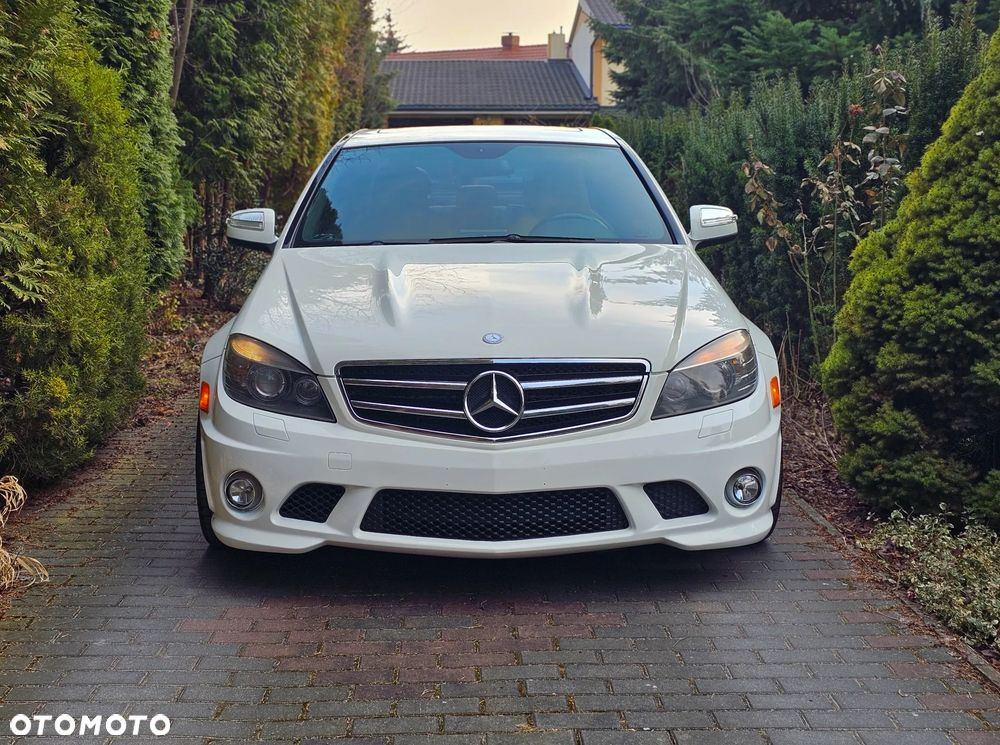 Mercedes-Benz Klasa C 63 AMG 7G-TRONIC - 14