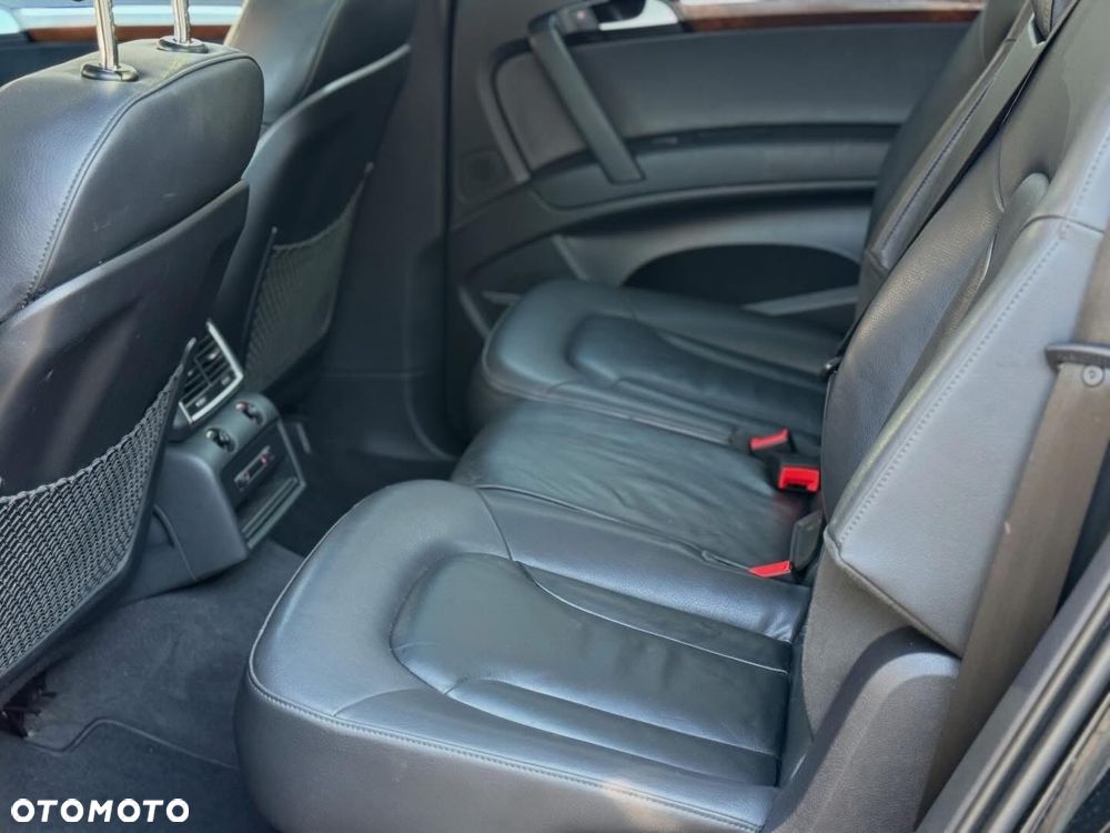 Audi Q7 - 9