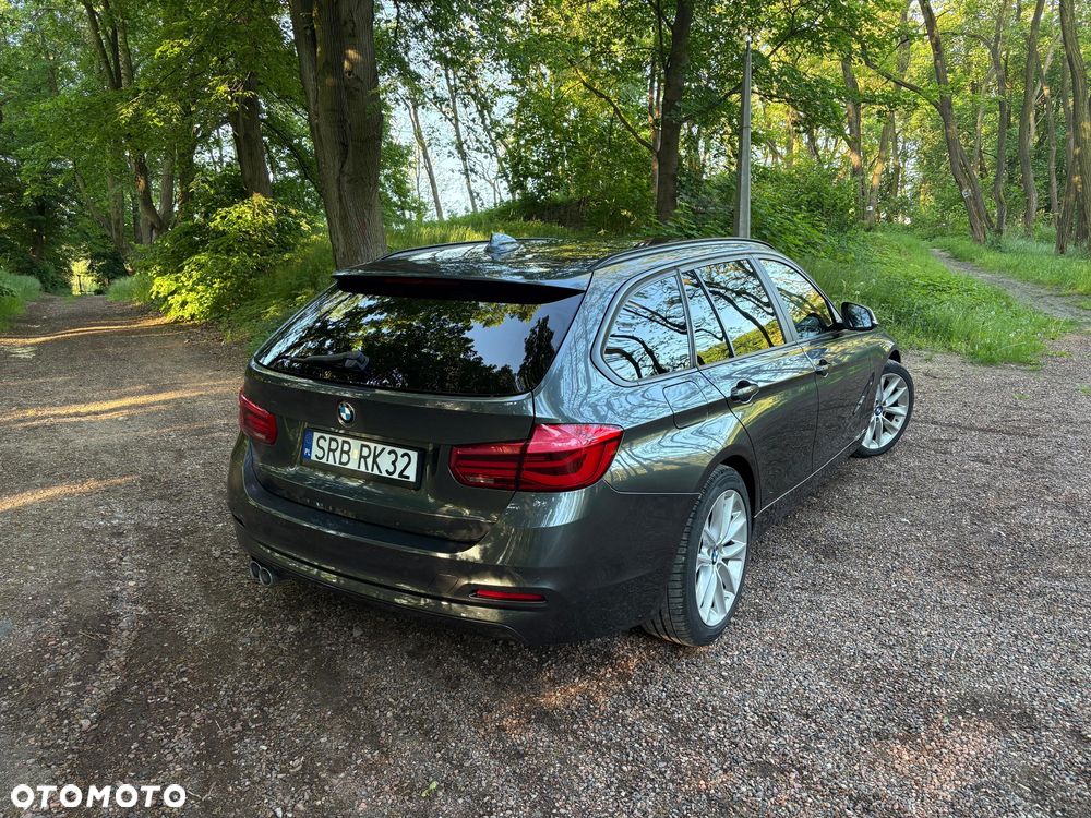 BMW Seria 3 320d - 5