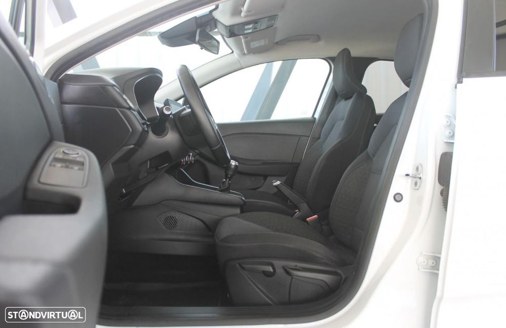 Renault Clio TCe 100 BUSINESS EDITION - 10