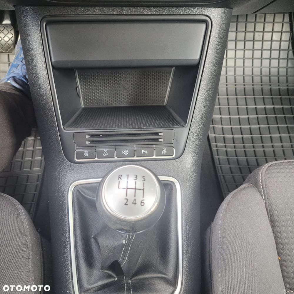 Volkswagen Tiguan - 23