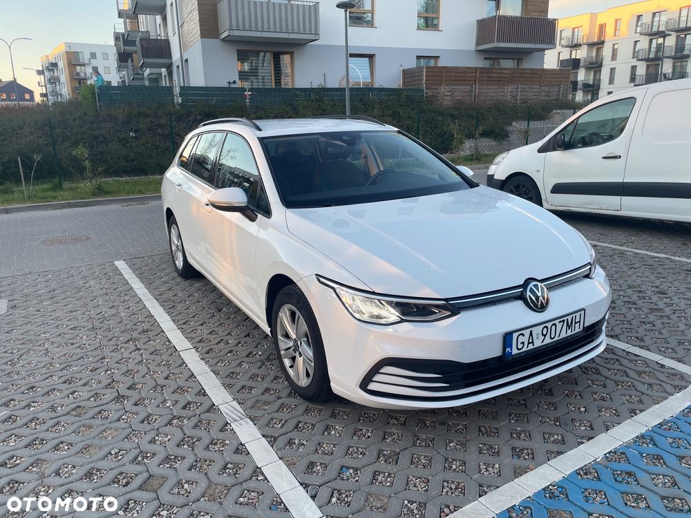 Volkswagen Golf 2.0 TDI Life - 1