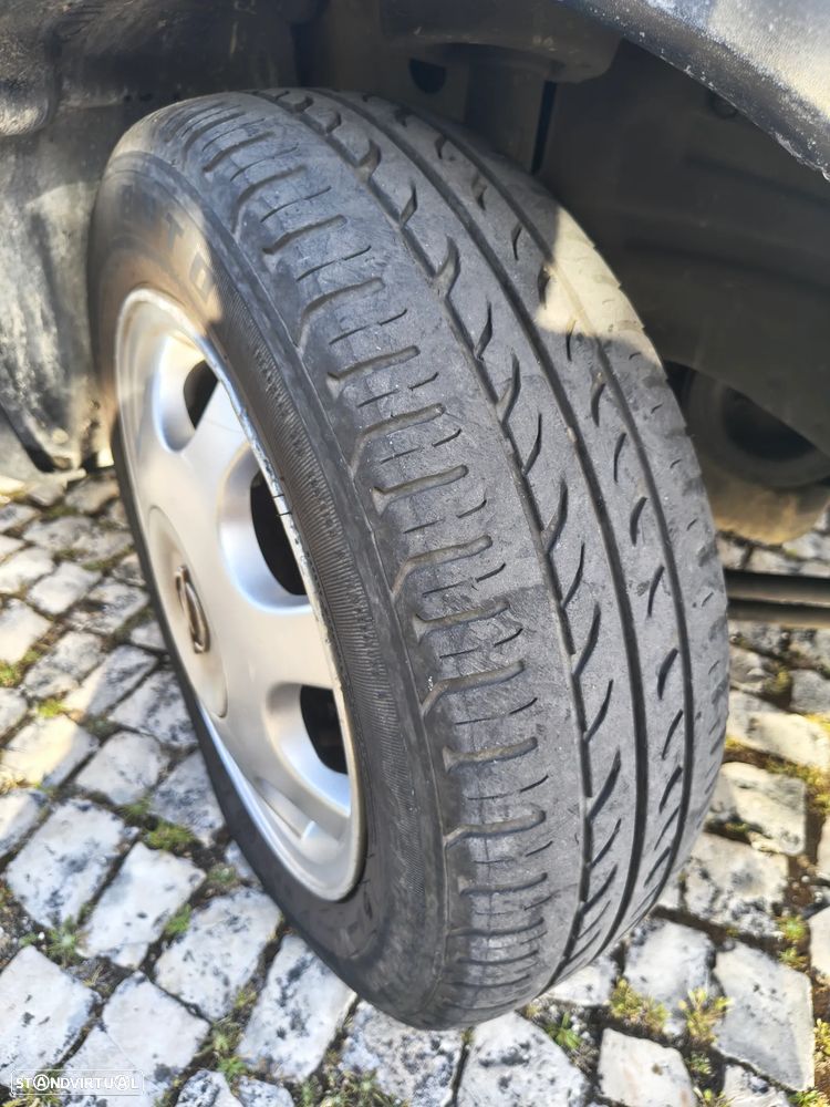 Opel Corsa 1.5 TD - 4