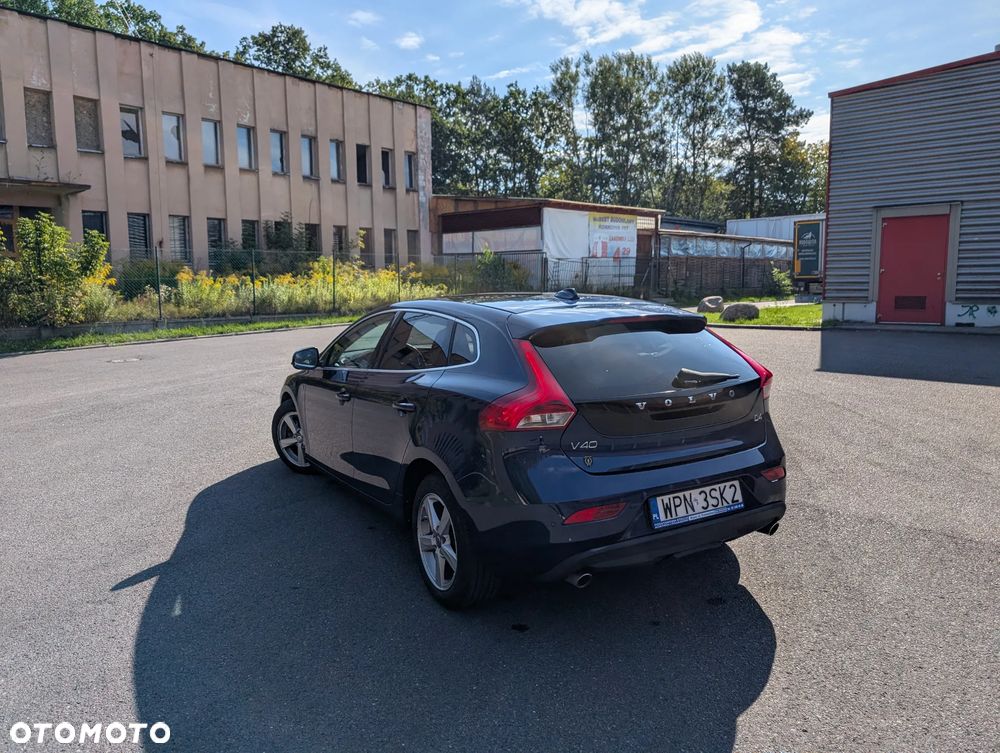 Volvo V40 D4 Drive-E Ocean Race - 4
