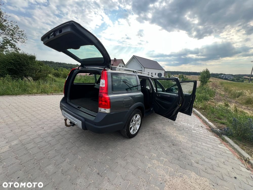 Volvo XC 70 - 23
