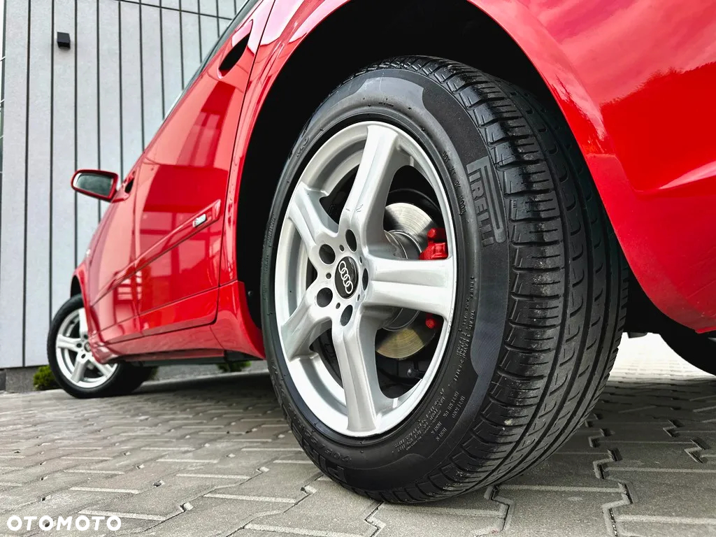 Audi A4 Avant 2.0 TDI - 30