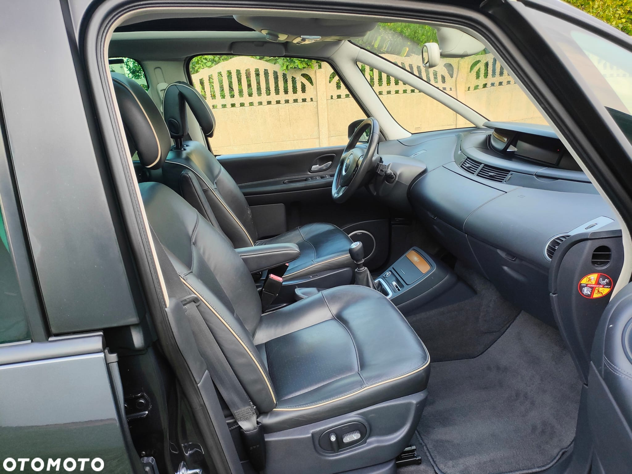Renault Espace 2.0 Initiale - 29
