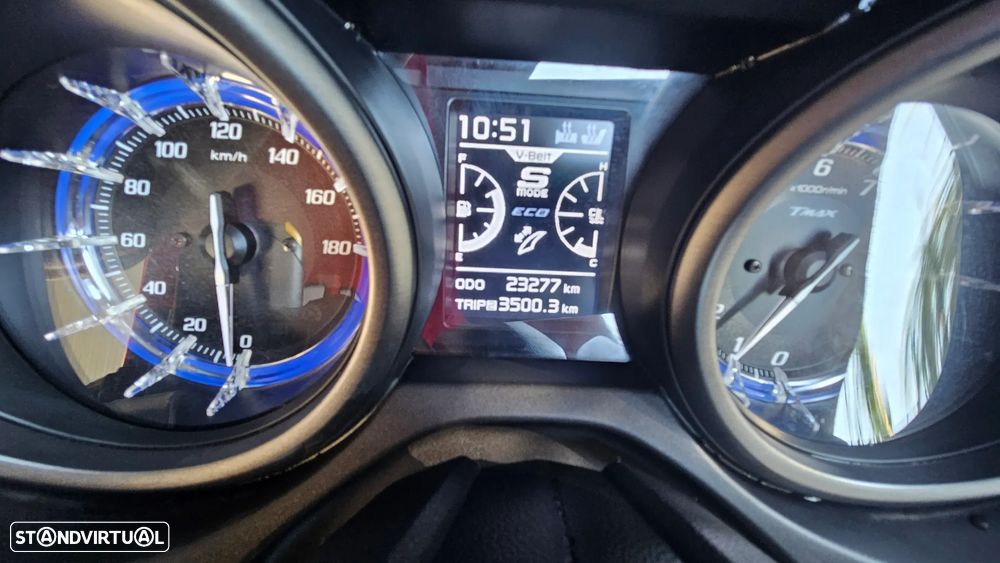 Yamaha TMAX TECH MAX - 17