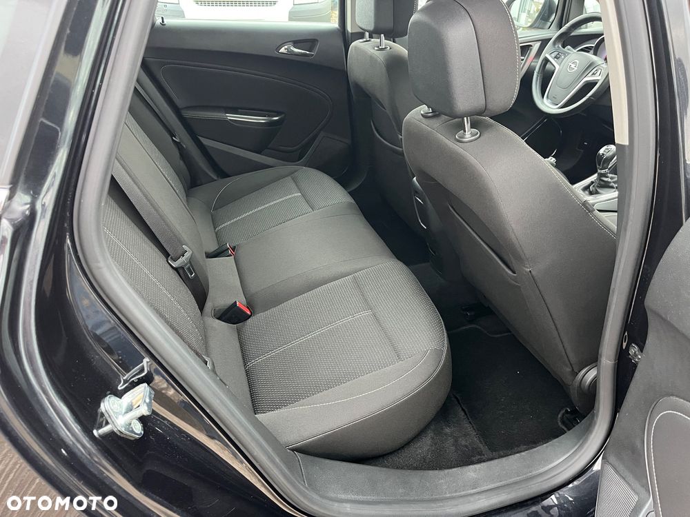 Opel Astra 1.4 Turbo Sport - 23