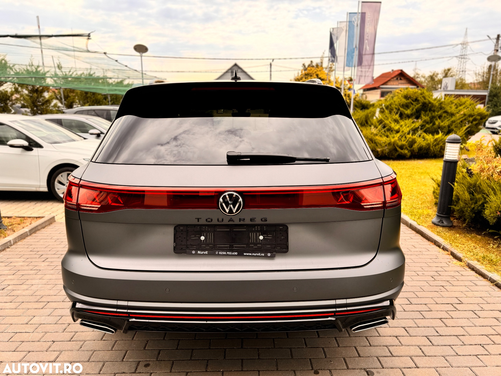 Volkswagen Touareg V6 TDI 4MOTION R-Line - 10