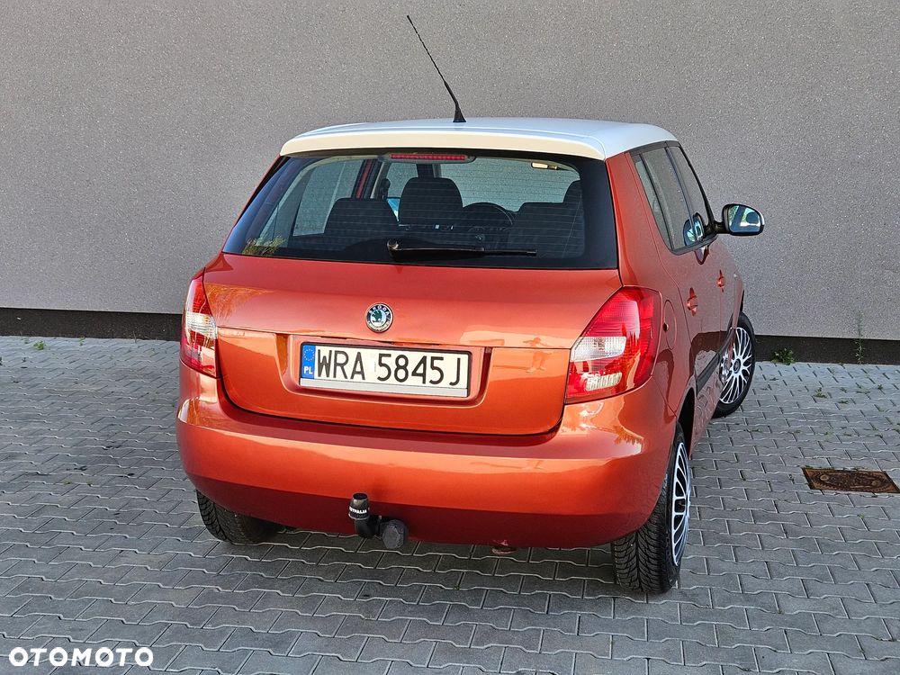 Skoda Fabia 1.2 HTP Cool Colour Edition - 5