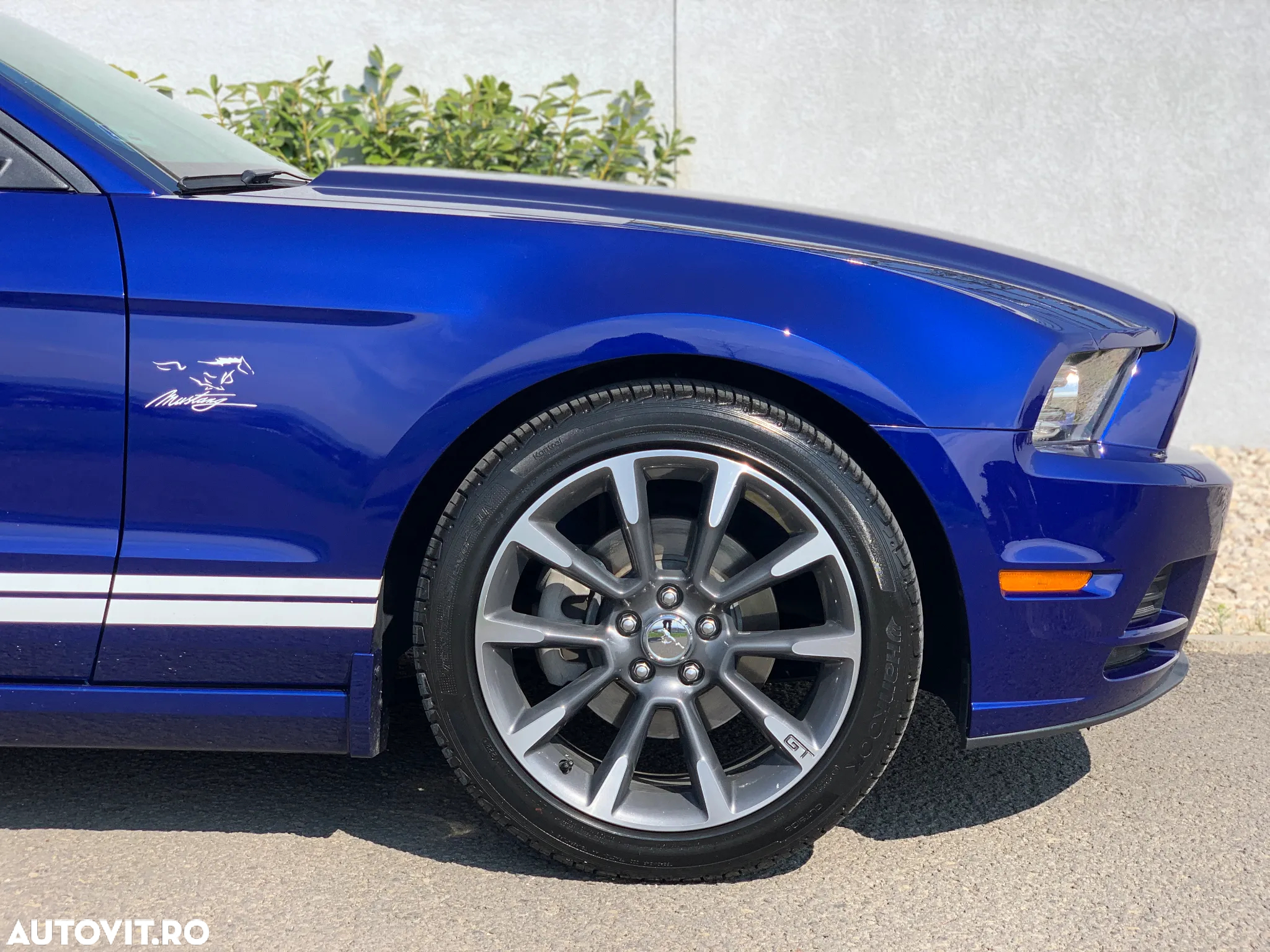 Ford Mustang - 14