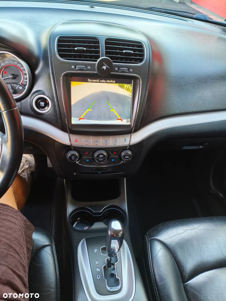 Fiat Freemont 2.0 Multijet 16V DPF Automatik Allrad Lounge - 25