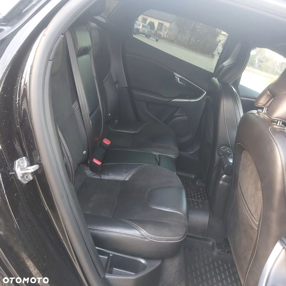 Volvo V40 D2 RDesign - 17