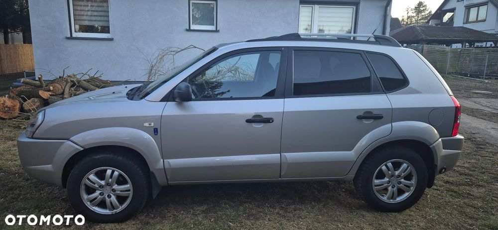 Hyundai Tucson 2.0 Comfort 2WD - 1