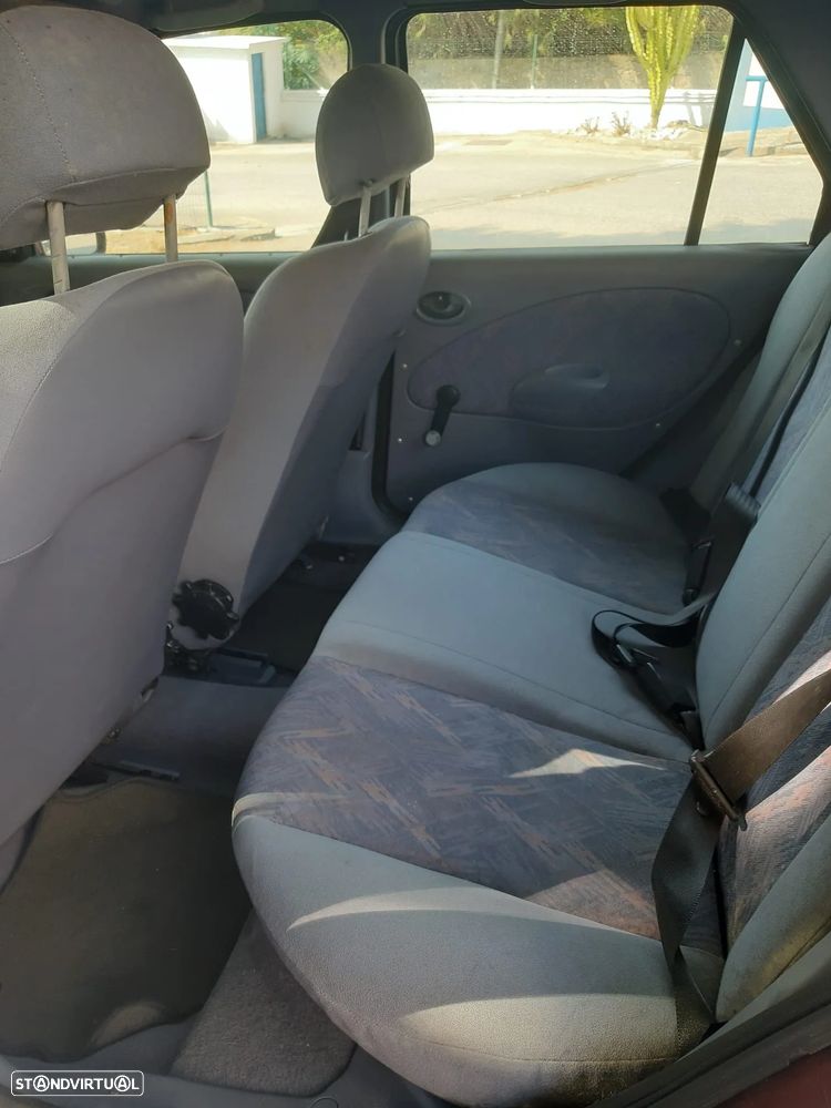 Ford Fiesta 1.25 Edition - 8