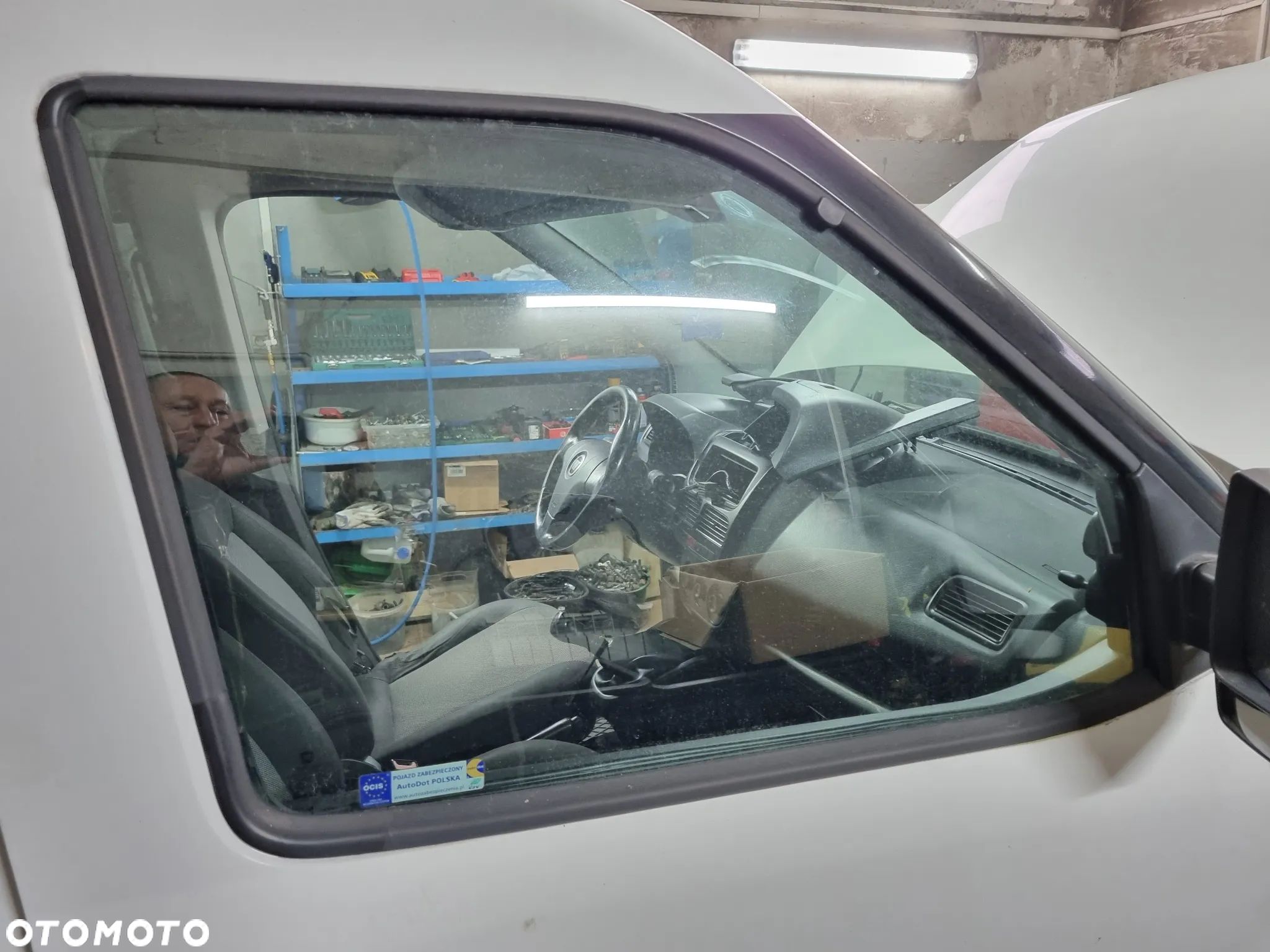 USZCZELKA SZYBY PRAWEJ OPEL COMBO D FIAT DOBLO 3 III 10-20r. - 1
