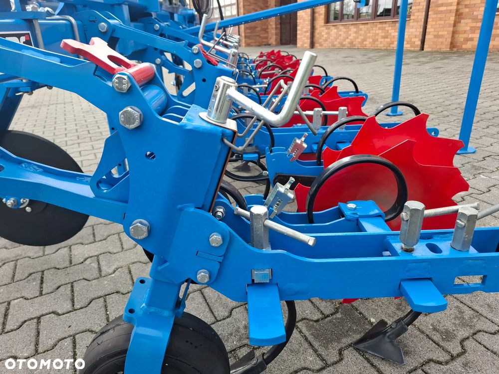 Inny CARRE Econet - 31